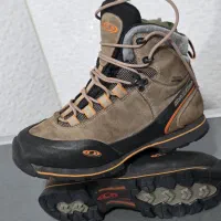 کفش کوهنوردی استوک اورجینال مارک سالومون درصدرا|کیف، کفش، کمربند|شیراز, علوم پزشکی|دیوار