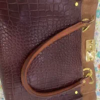 کیف چرم  اصل برند در حد نو