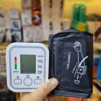 فشارسنج دیجیتالی بازویی ساده و سخنگو تحویل فوری