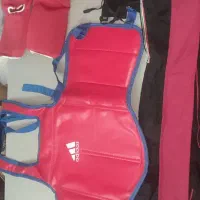 لباس گنگفو با تمامی تجهیزات