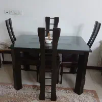 میز غذاخوری