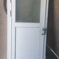 درب آلمینیومی سرویس بهداشتی و حمام خمام