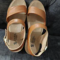 صندل زنانه نونو