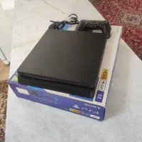 PS4 Slim 1TB/کپی خور / در حد/دسته اورجینال