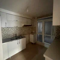 فروش واحد80 متری سندار خوش نقشه وزیبا