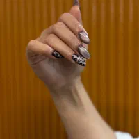 کاشت ناخن/ترمیم ناخن/اموزش ناخن/اجاره لاین ناخن