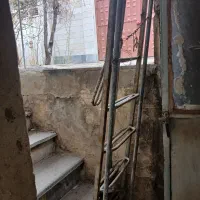 نردبان آهنی قدیمی  ضایعات