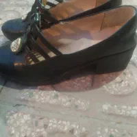 کفش زنانه و بچگانه