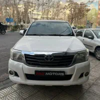 « پذیرش و فروش » تویوتا هایلوکس