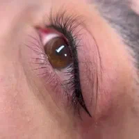 مدل برای خط چشم
