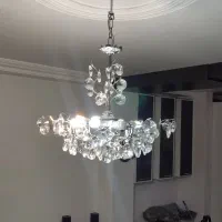 لوستر کریستال۸ شاخه در حد نو با دو عدد دیوارکوب