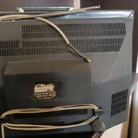 تلویزیون قدیمی ناسیونال|تلویزیون و پروژکتور|صدرا-فارس, فاز ۱|دیوار