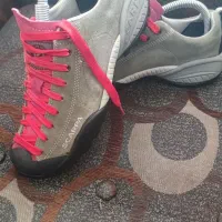 کتونی  رانینگ از برند اسکارپا کامفورت