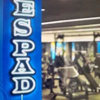 به تعدادی نیروی کار خدماتی نیازمندیم