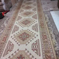 گلیم فرش باطول۵مترو۵۰سانت وعرض ۱۴۰ به فروش می‌رسد