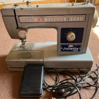 ماشین خیاطی