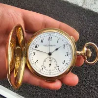 ساعت تمام طلا زنگ‌زن جواهری موزه‌ای