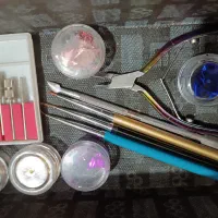 لوازم کاشت ناخن در حد نو|آرایشی، بهداشتی، درمانی|الیگودرز, |دیوار