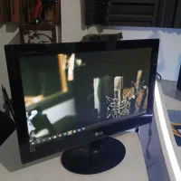 مانیتور ال ای دی ۱۹ اینچ الجی در حد نو