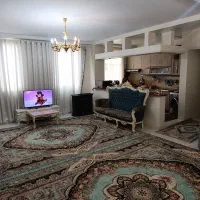 ۸۰ متر۲خواب آسانسوردار واوان ولیعصر پویا
