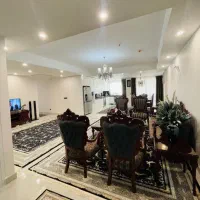میرداماد شمال۱۴۰ متری ۳ خواب تک واحدی
