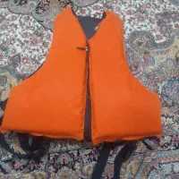 جلیقه نجات|غواصی و ورزش‌های آبی|پرند, فاز ۵|دیوار