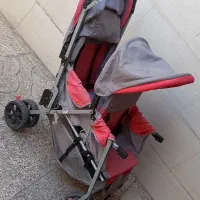 کالسکه دوقلو