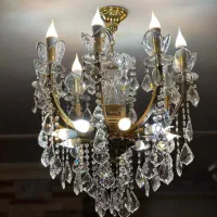 دو عدد لوستر مشابه