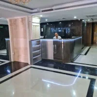 شهرک-غرب-85متر-طبقه-7-سه-بر-غرق-نور-اداری
