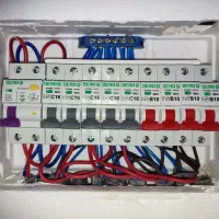 برقکار ساختمان سیم‌کشی و عیب‌یابی