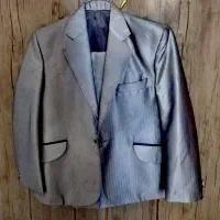 دو دست کت و شلوار بچه‌گانه