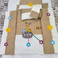 سرویس روتختی کودک در دو رنگ کرم و صورتی