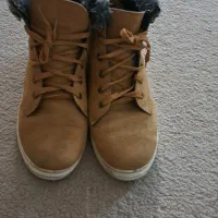 نیم بوت زمستونه وپاییزه درحد نو سایز ۴۰|کیف، کفش، کمربند|ایلام, |دیوار