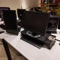 مانیتور ساید ۲۲ اینچ HP مناسب برنامه نویسی