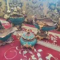 کاسه ها ی فیروزه ای وطلایی به فروش میرسد