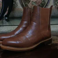 نیم بوت عسلی