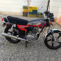 موتور سیکلت 200 باسل