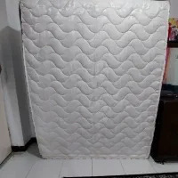 یک عدد تشک تخت خواب دونفره رویال
