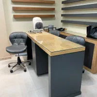 میز مناسب ناخنکارها و دفاتر