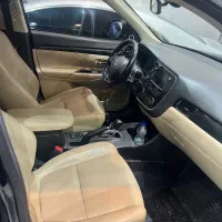 میتسوبیشی اوتلندر ۲۰۱۶ تیپ ۴|خودرو سواری و وانت|تهران, عباس‌آباد|دیوار