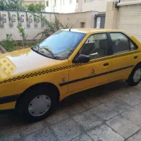 تاکسی درون درون