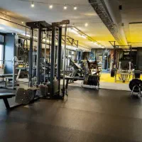 منشی باشگاه ورزشی زنانه