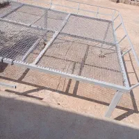 تخت آهنی نقد یا معاوضه با بره گوسفند