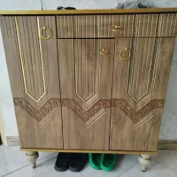 آینه وکنسول بهمراه میزتی وی وجاکفشی وجلومبلی عسلی|بوفه، ویترین، کنسول|اسلام‌شهر, شهرک واوان|دیوار