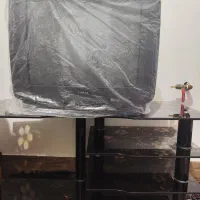 تلویزیون و میز تلویزیون نو