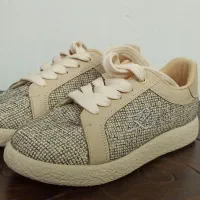 کتونی و صندل نو|کیف، کفش، کمربند|لاهیجان, آهندان|دیوار