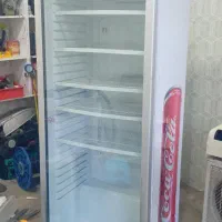 یخچال ویترینی