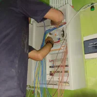 برقکار  تخصصی شبانه روزی
