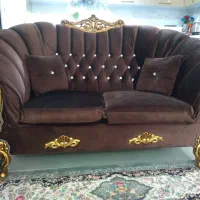 مبل هفت نفره با چهار عدد صندلی و میز تلویزیون
