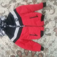 کاپشن پسرانه مناسب9 تا ۱۲ سال  کم  استفاده  شده